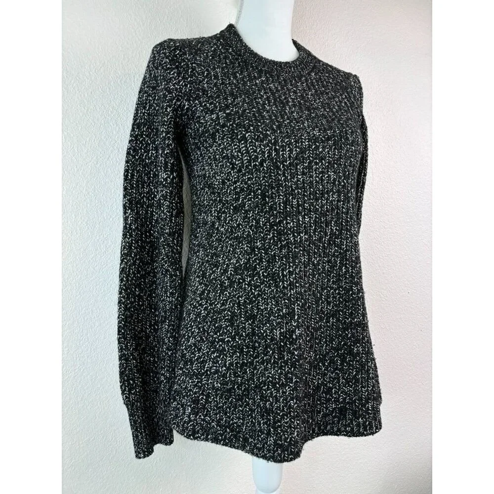 Athleta women's XS black white variegated wool blend‎ stretch sweater top